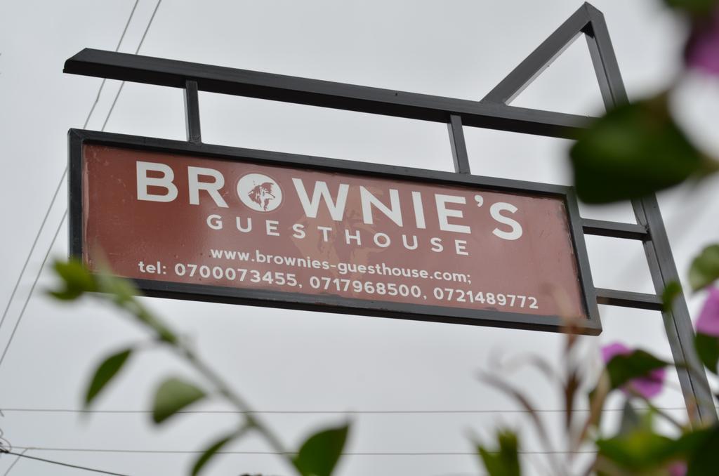 Brownie'S Guesthouse Lake Elementaita Exterior foto